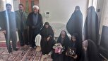 شهدا راه قرآن و اهل بیت(ع) را به ما نشان دادند. شهدا راه قرآن و اهل بیت(ع) را به ما نشان دادند.
