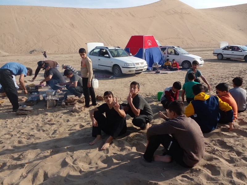 برگزاری اردوی خانوادگی تپه های شنی جرقویه وآکواریوم طبیعی روستای مالواجرد