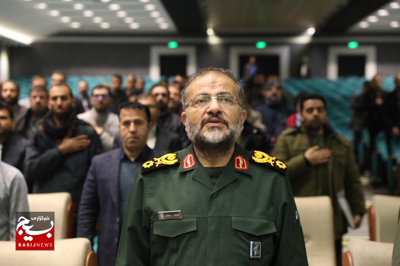 دوره توانمندسازی راویان پیشرفت سراسر کشور در اردوگاه الزهرا(س) با حضور رئیس سازمان بسیج مستضعفین