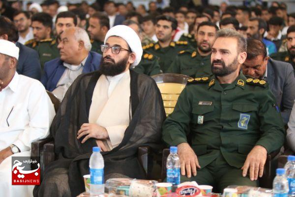 اساسیترین رموز ماندگاری این انقلاب پرعظمت گرامیداشت یاد امام(ره) و شهداست اساسیترین رموز ماندگاری این انقلاب پرعظمت گرامیداشت یاد امام(ره) و شهداست