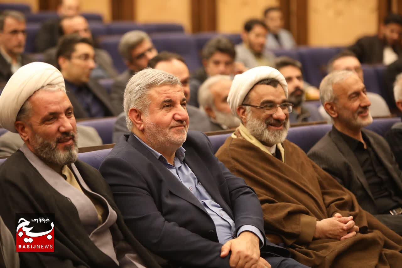 آیین افتتاحیه یک هزار نشست هم‌اندیشی بسیج اساتید در دانشگاه‌های سراسر کشور