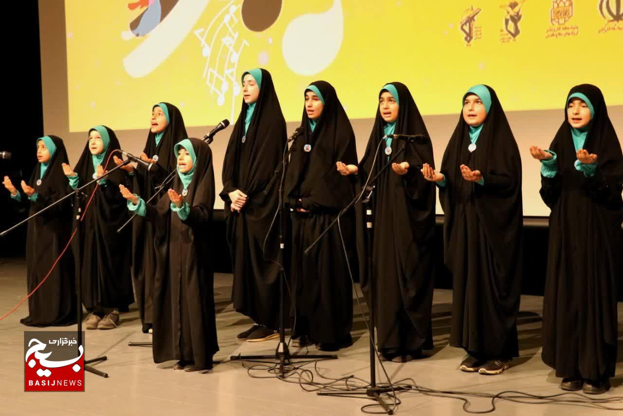ششمین جشنواره موسیقی و سرود  استان گیلان