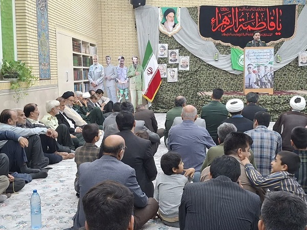 مراسم تجلیل از جوانان گام دوم انقلاب در عرصه های مختلف برگزار شد مراسم تجلیل از جوانان گام دوم انقلاب در عرصه های مختلف برگزار شد