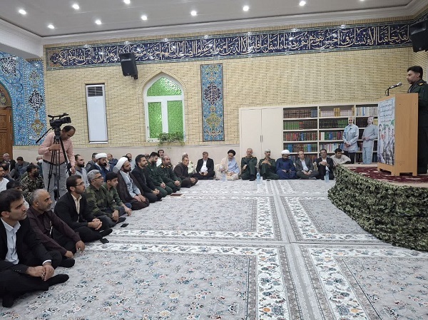 مراسم تجلیل از جوانان گام دوم انقلاب در عرصه های مختلف برگزار شد مراسم تجلیل از جوانان گام دوم انقلاب در عرصه های مختلف برگزار شد