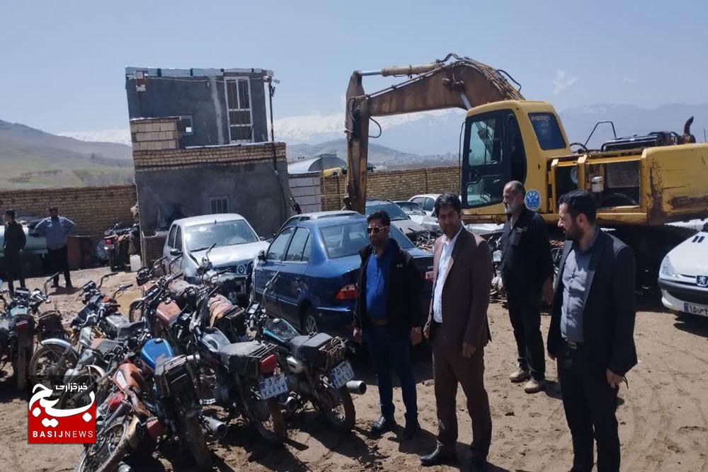 ساماندهی پارکینگ خودروهای توقیفی نهاوند با پیگیری‌های قاطع دادستانی