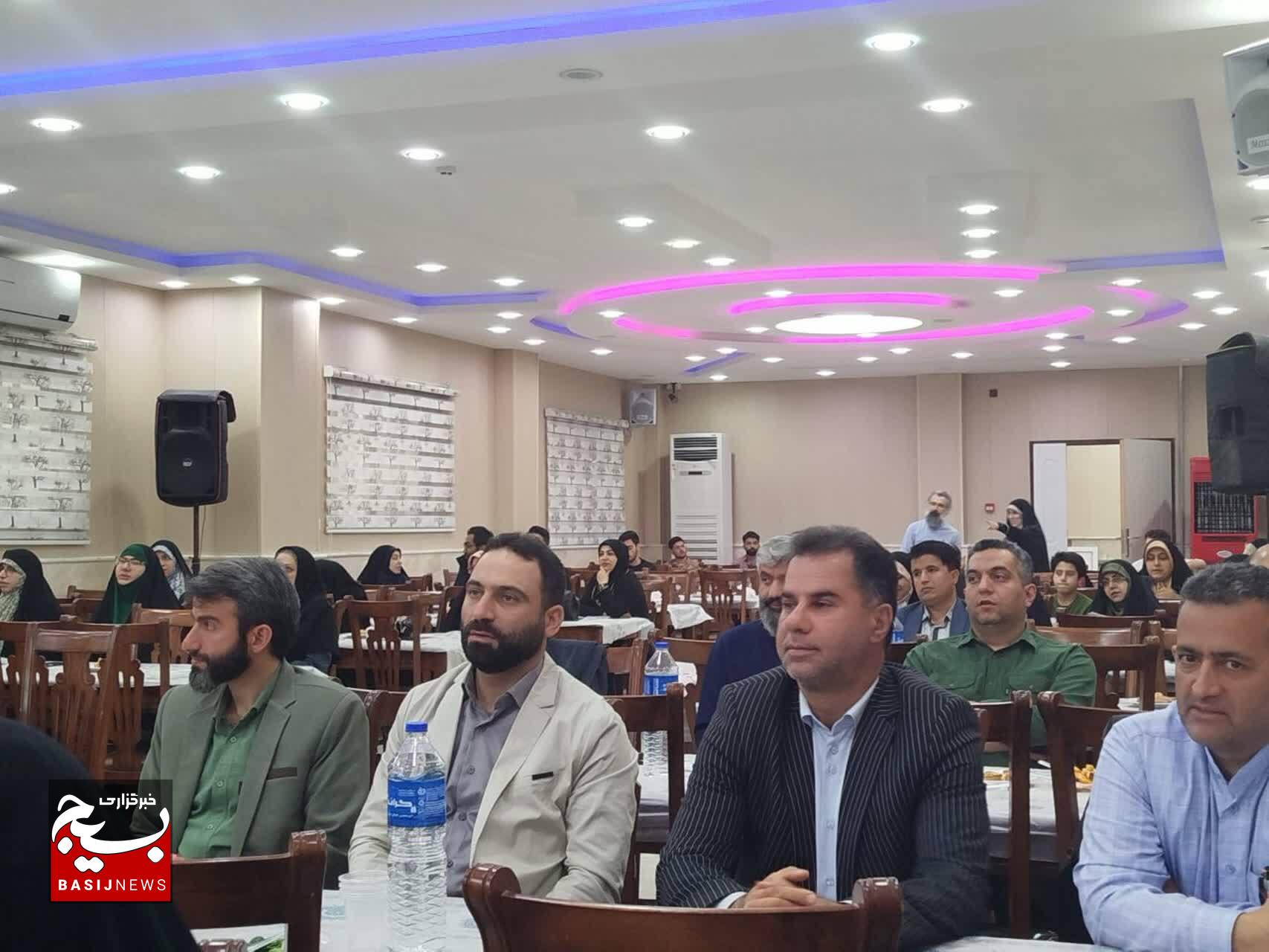 هنر در جنگ نرم وشناختی نقشی حیاتی دارد و به انسجام و برنامهریزی نیازمند است هنر در جنگ نرم وشناختی نقشی حیاتی دارد و به انسجام و برنامهریزی نیازمند است