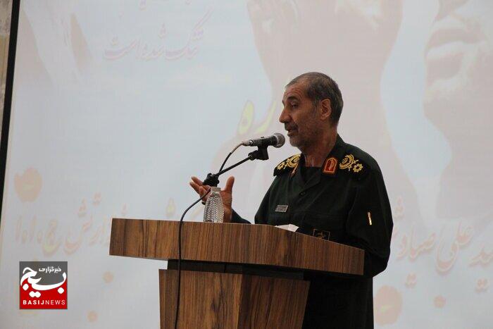 شهید صیاد شیرازی اسوه اخلاق و مجاهدت بود