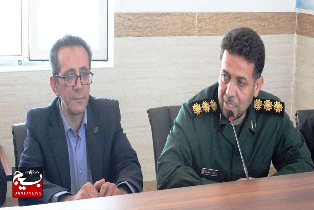 برگزاری اولین جلسه هیات اندیشهورز و کمیتههای تخصصی سازمان بسیج اصناف استان همدان برگزاری اولین جلسه هیات اندیشهورز و کمیتههای تخصصی سازمان بسیج اصناف استان همدان