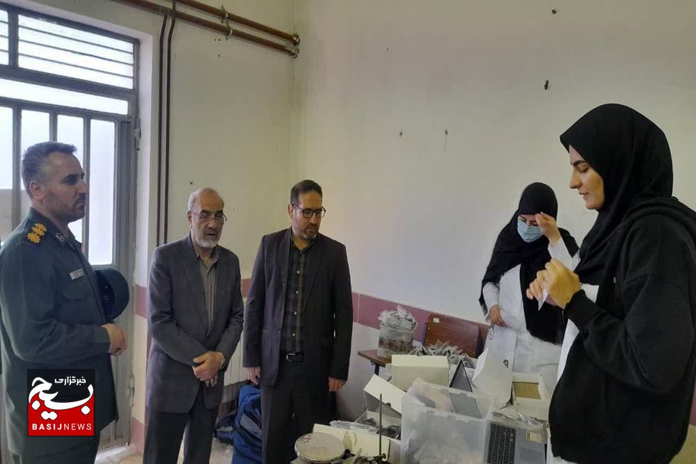 بازدید معاون هماهنگ کننده قرارگاه ثارالله سپاه از خدمت‌رسانی گروه جهادی اثر در فامنین