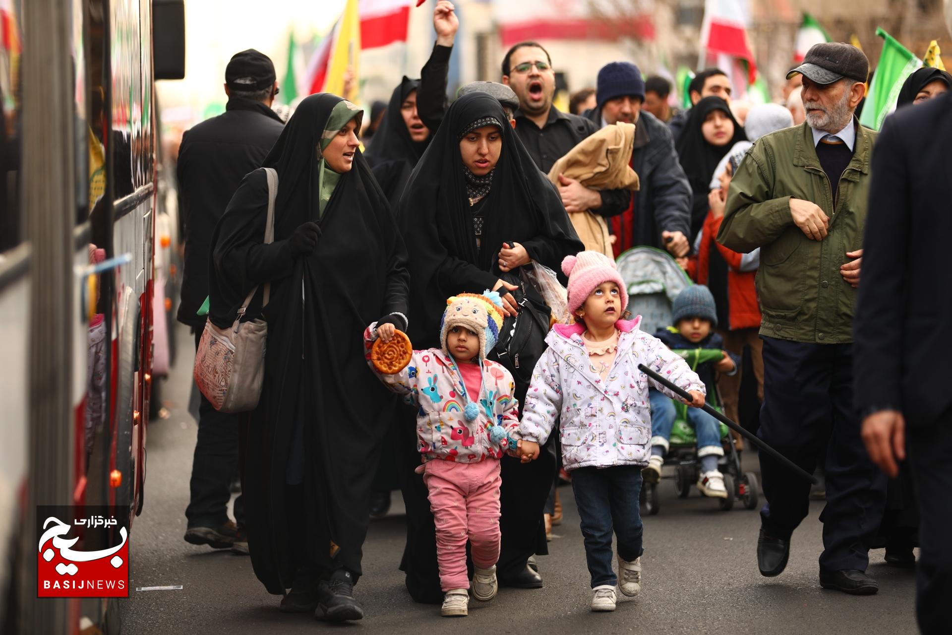 تظاهرات میلیونی تهرانی‌ها علیه تروریست‌های وطن‌فروش