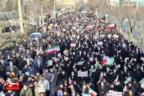 حضور پر شور مردم زنجان در محکومیت اقدامات تروریستی