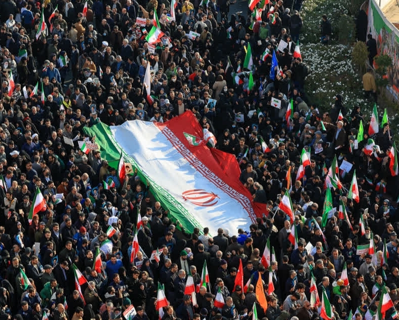 تقدیر از حضور شکوهمند مردم در راهپیمایی سراسری ۲۲ دیماه تقدیر از حضور شکوهمند مردم در راهپیمایی سراسری ۲۲ دیماه