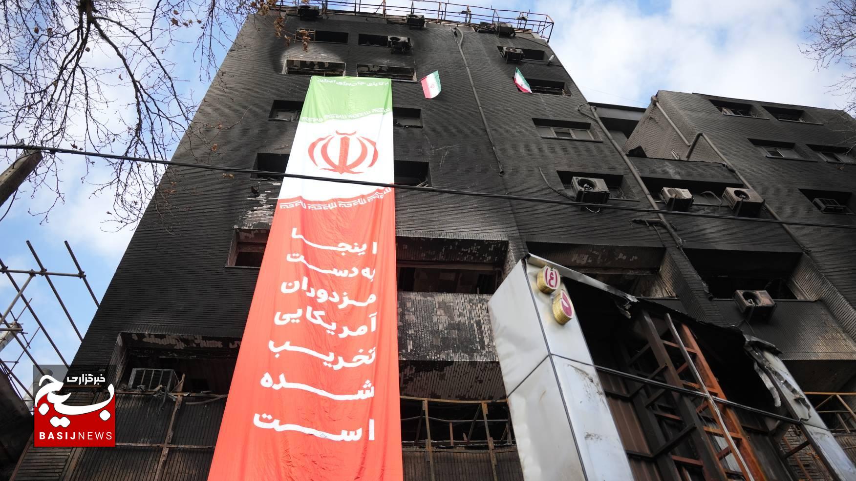 فضاسازی اماکن آسیب دیده از اغتشاش توسط دانشجویان بسیجی گیلان