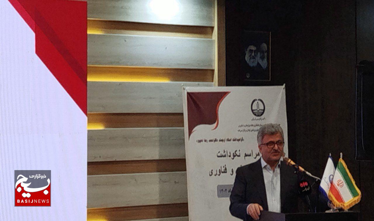 دانشگاه علوم پزشکی گیلان با توان اساتید مسیر توسعه پژوهش را هموار می‌کند  