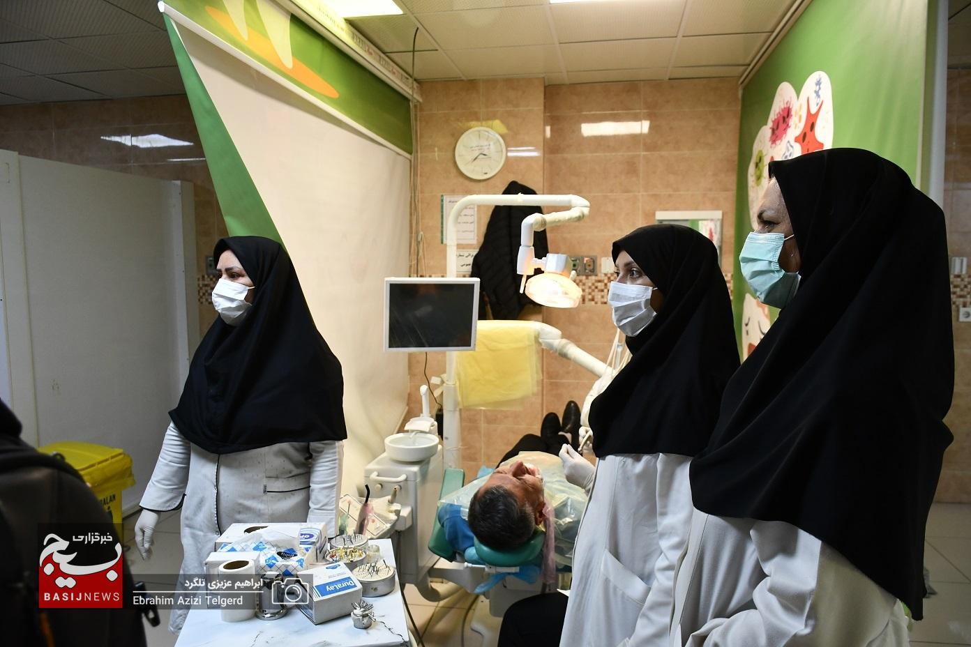 بازدید فرمانده سپاه فتح و رئیس دانشگاه علوم پزشکی از درمانگاه امام صادق (ص)