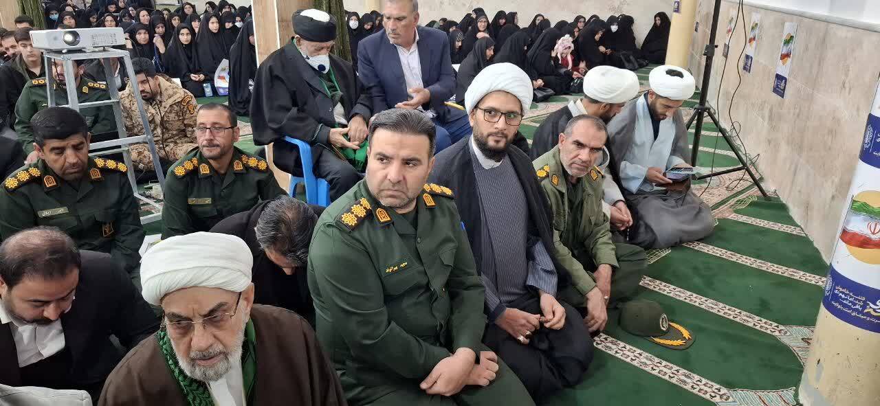 حفظ انسجام رمز موفقیت در برابر دشمن است