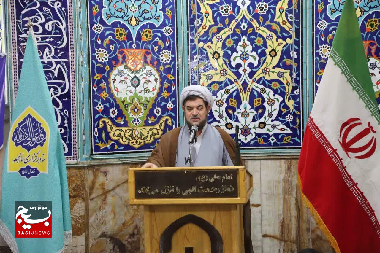 آینده انقلاب در دستان جوانان مؤمن و انقلابی است/ جوانان محور پیشرفت جامعه اسلامی/ مشکل امروز مردم گرانی و تورم است، نه حاشیهسازی آینده انقلاب در دستان جوانان مؤمن و انقلابی است/ جوانان محور پیشرفت جامعه اسلامی/ مشکل امروز مردم گرانی و تورم است، نه حاشیهسازی