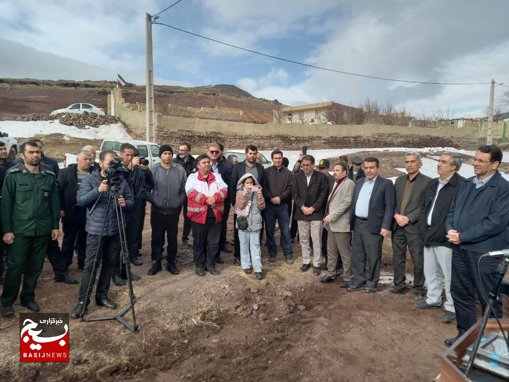 ۴۷ پروژه در بخش کوهین افتتاح شد/کلنگزنی احداث مجتمع تجاری،خدماتی و اداری شهر کوهین ۴۷ پروژه در بخش کوهین افتتاح شد/کلنگزنی احداث مجتمع تجاری،خدماتی و اداری شهر کوهین