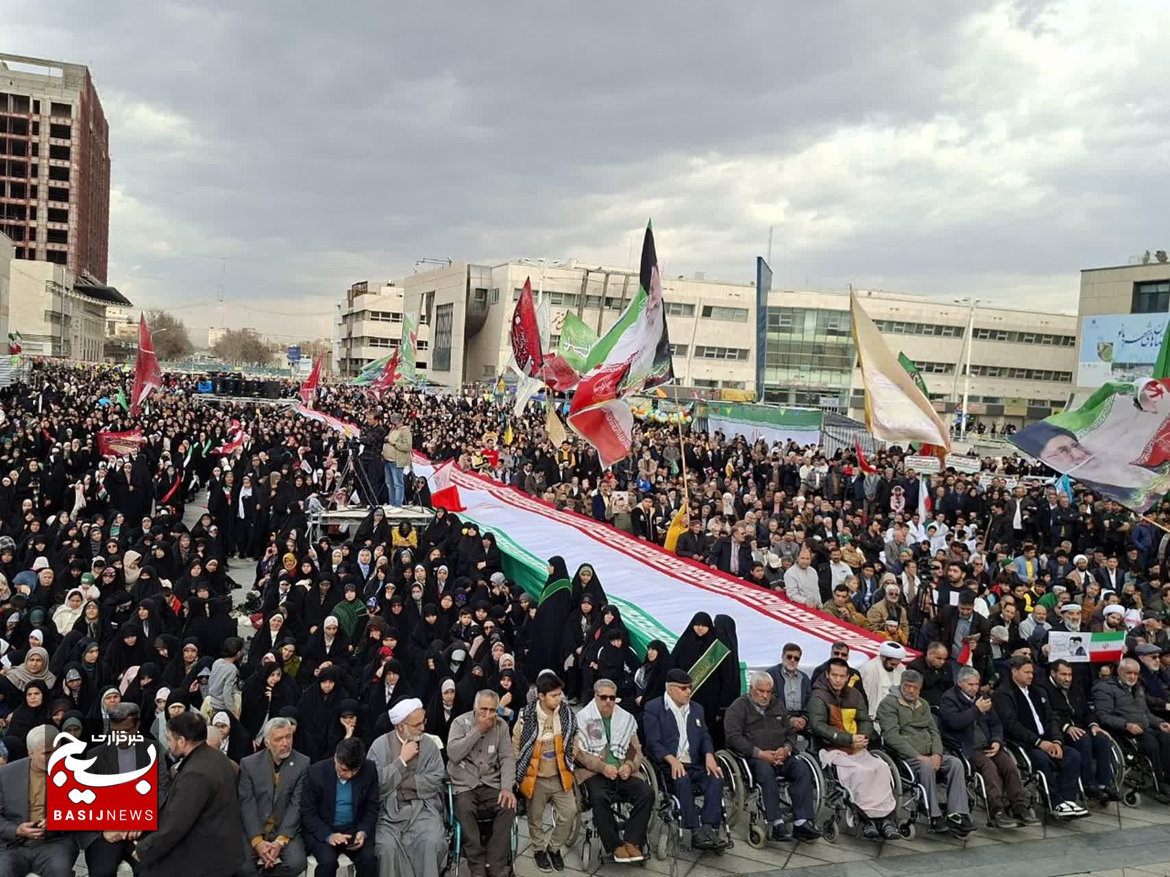 اجتماع عظیم منتظران ظهور در مشهد برگزار شد