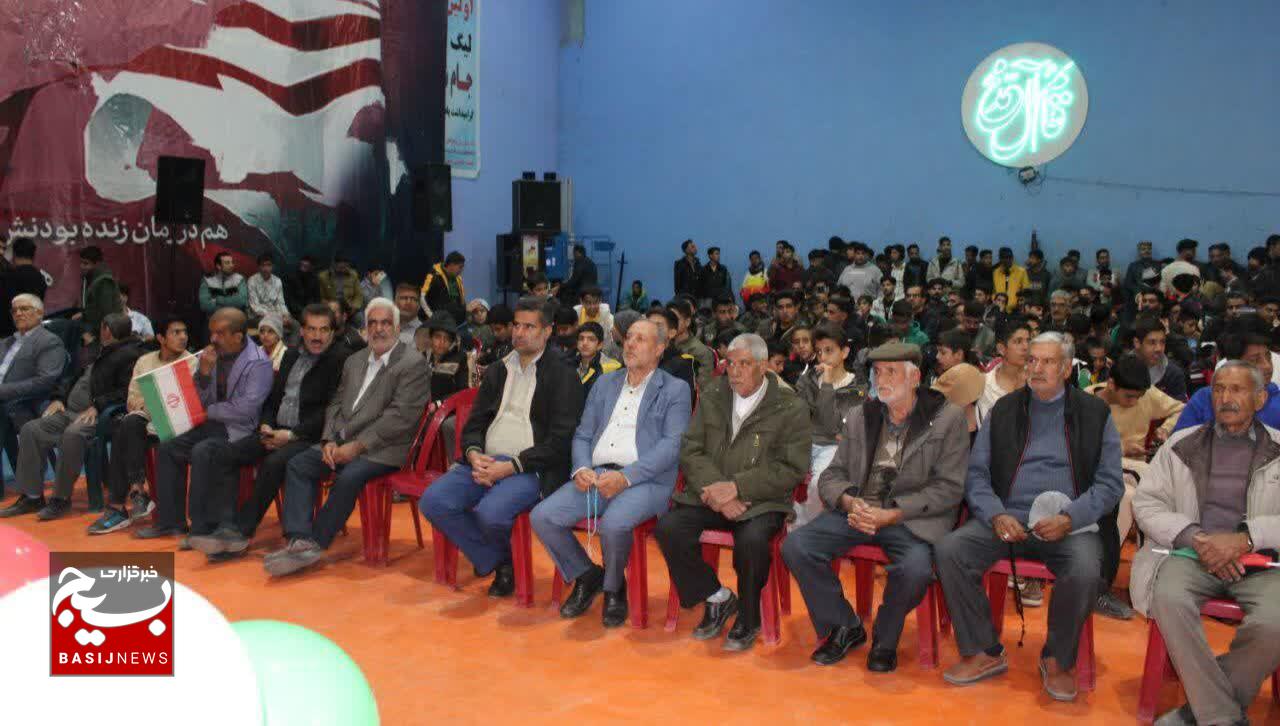 راین میزبان جشن مهدوی «زیبا گل نرگس» راین میزبان جشن مهدوی «زیبا گل نرگس»