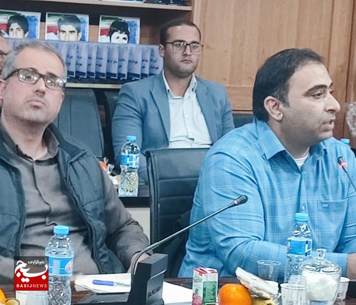 مجمع بسیج بسیج ظرفیتی بسیار مناسب جهت کمک حل مشکلات است