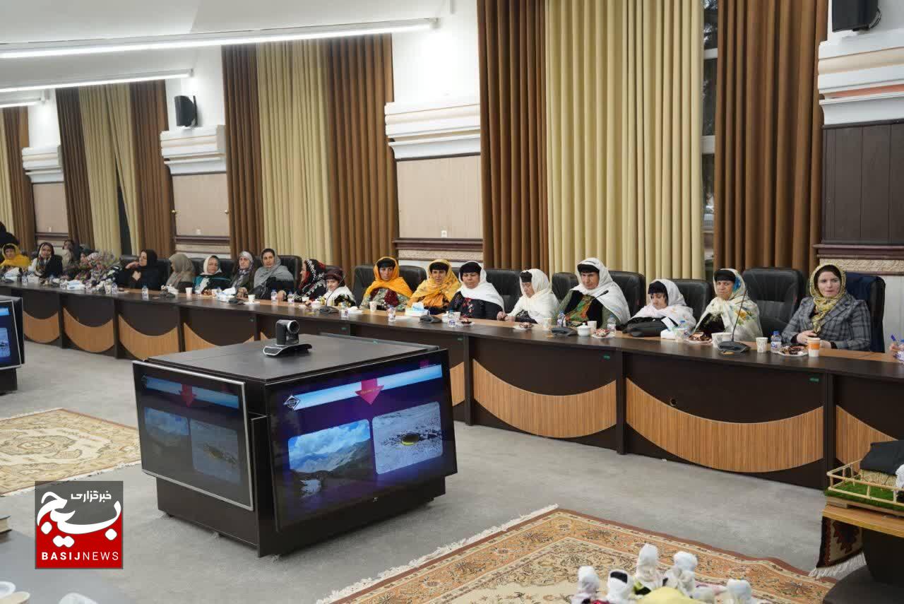 اقتدار ایران در ایمان، وحدت و همبستگی ملی است/عشایر مرزداران تاریخی ایران هستند+تصاویر