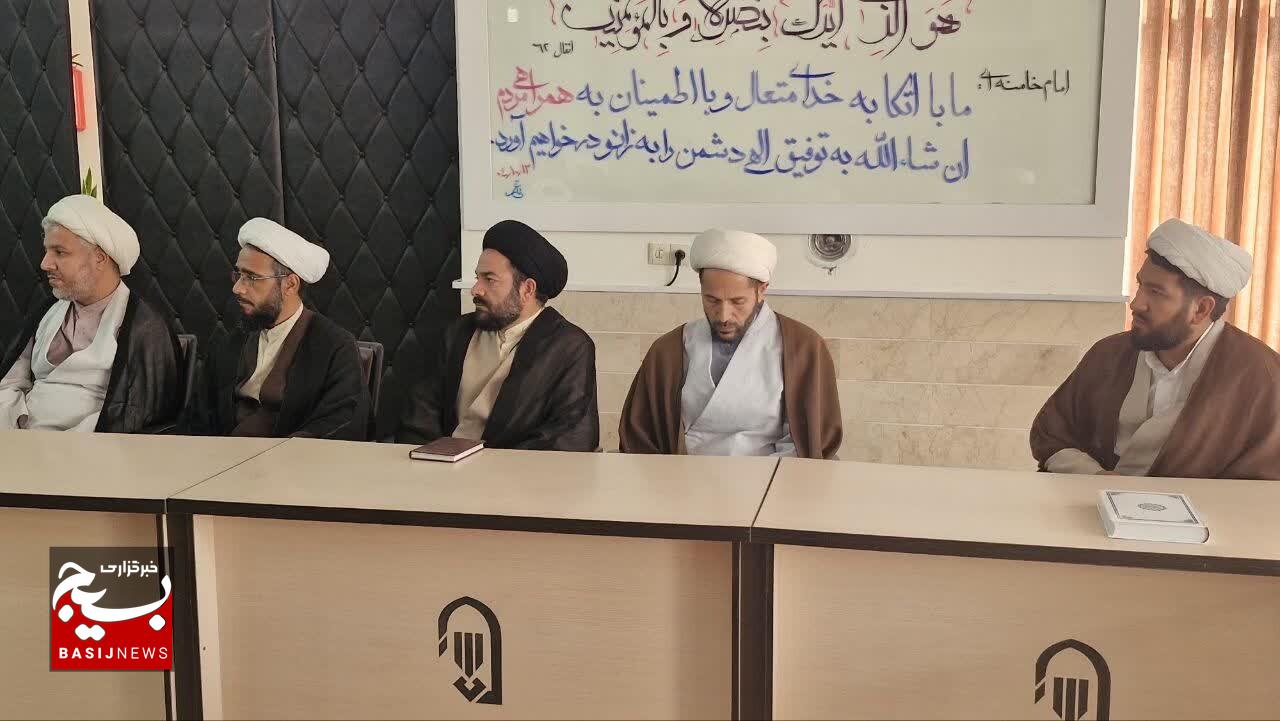 حفظ سلامت فرهنگی جامعه، بالاترین خدمت به بشر است