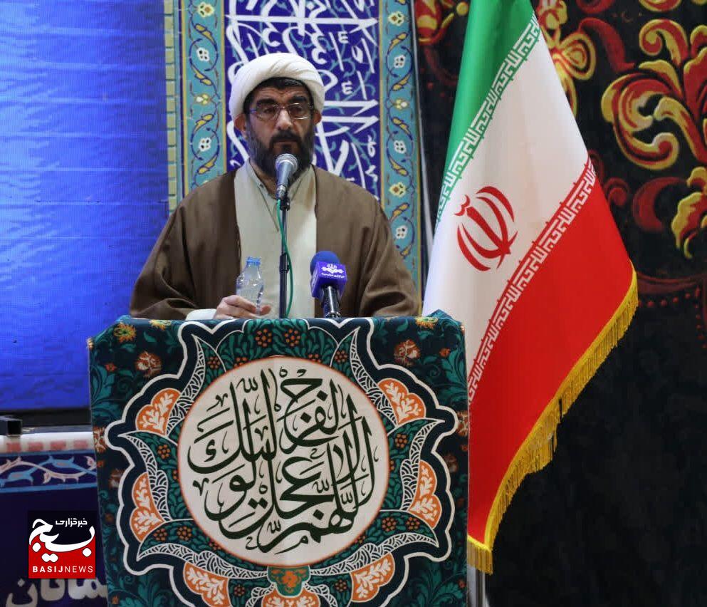 سپاه پاسداران حافظان بیدار انقلاب و امنیت کشور هستند سپاه پاسداران حافظان بیدار انقلاب و امنیت کشور هستند