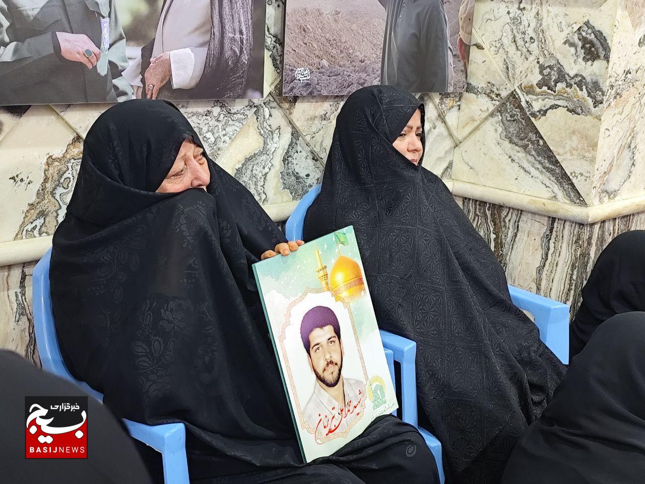 برگزاری مراسم بزرگداشت شهدای غدیر در بیت‌الزهرا(س) شهید سلیمانی