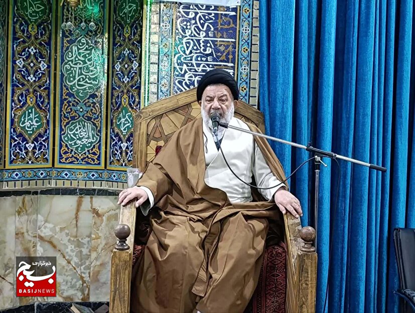 اجتماع مردمی بزرگداشت حماسه ۹ دی در مسجد جامع شیروان برگزار شد