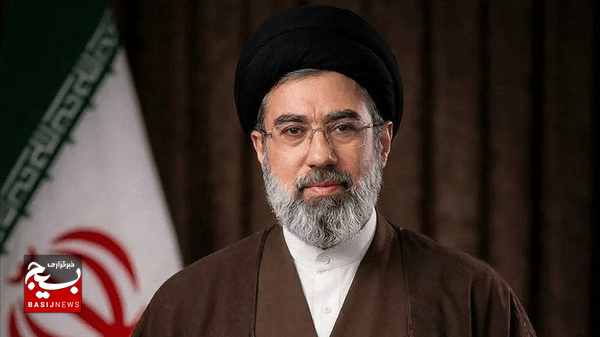 بیعت آیتالله سید حسن عاملی و اهالی استان اردبیل با رهبر جدید بیعت آیتالله سید حسن عاملی و اهالی استان اردبیل با رهبر جدید