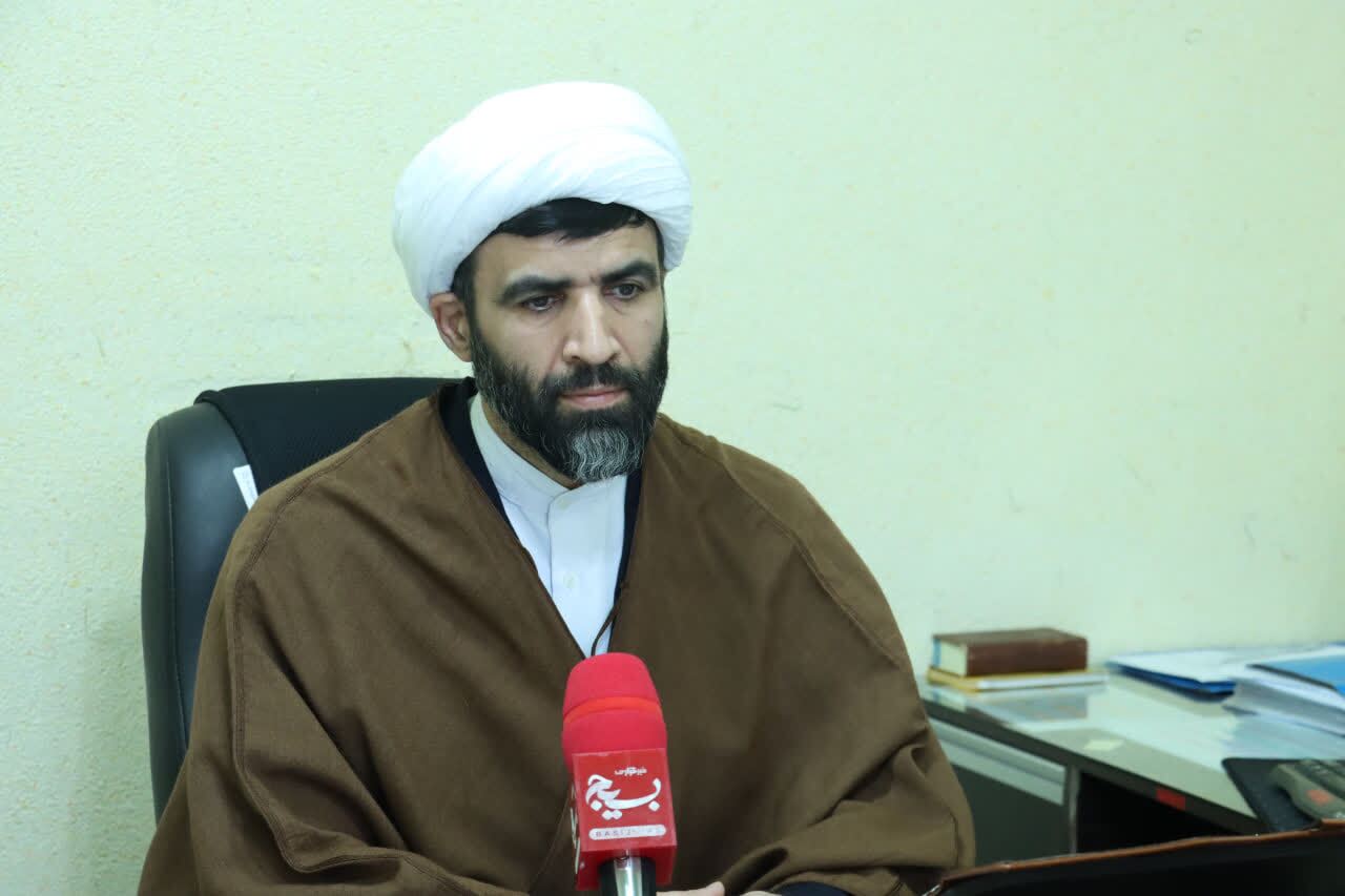 ماه رمضان جایگاه انسان را در مسیر غفلت یا رشد مشخص میکند ماه رمضان جایگاه انسان را در مسیر غفلت یا رشد مشخص میکند