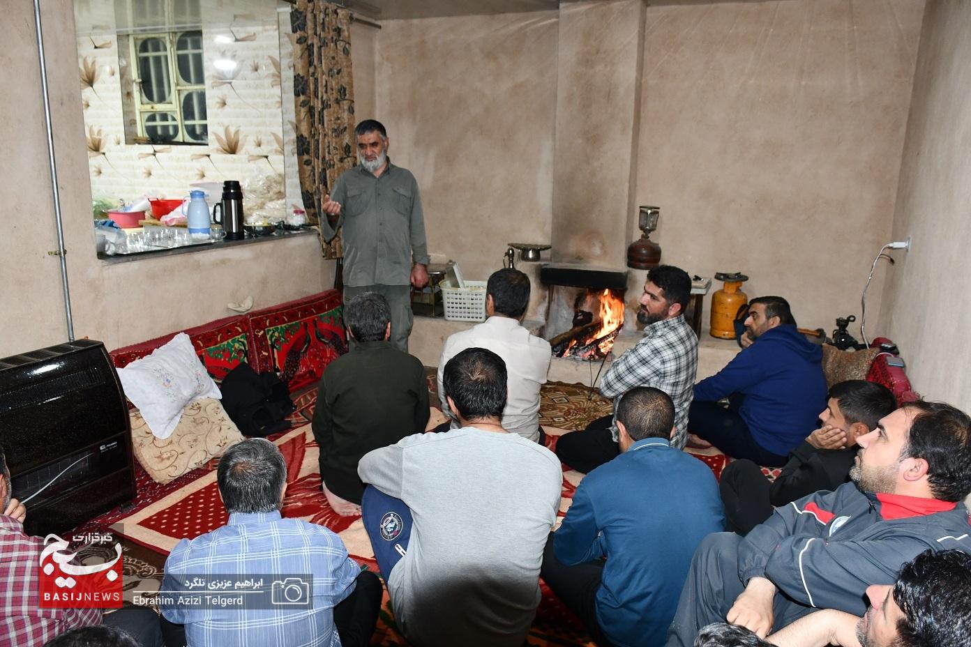 برگزاری اردوی تفریحی و کوهنوردی کارکنان نمایندگی ولی فقیه در سپاه فتح + ( تصاویر)