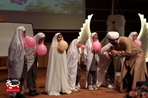 برگزاری جشن تکلیف دانش‌آموزان دختر در شهرستان طالقان
