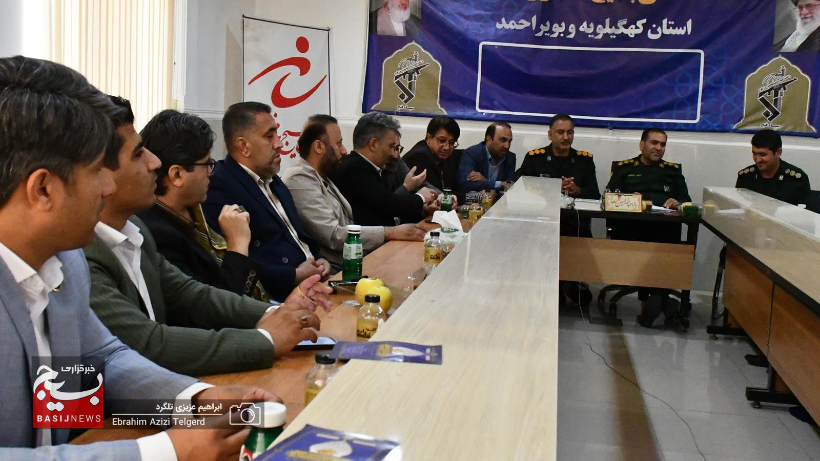 اختتامیه برنامه های هفته هنر انقلاب و تجلیل از هنرمندان شاخص کهگیلویه و بویراحمد