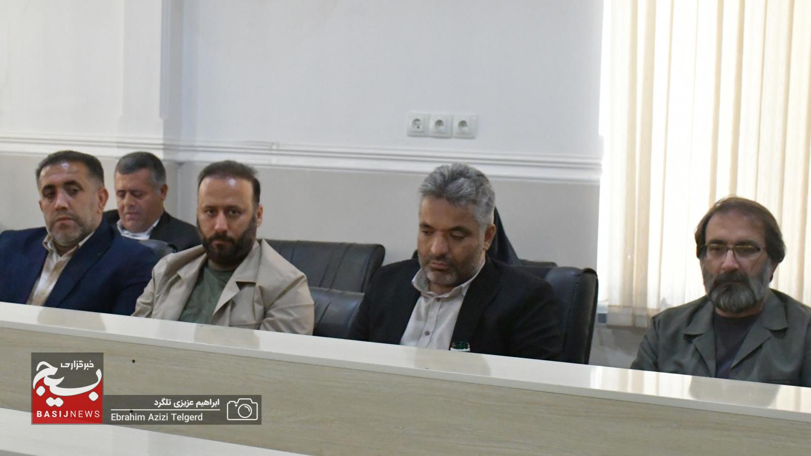 اختتامیه برنامه های هفته هنر انقلاب و تجلیل از هنرمندان شاخص کهگیلویه و بویراحمد
