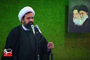 سپاه، نماد اقتدار و قدرت ایران و نظام اسلامی است