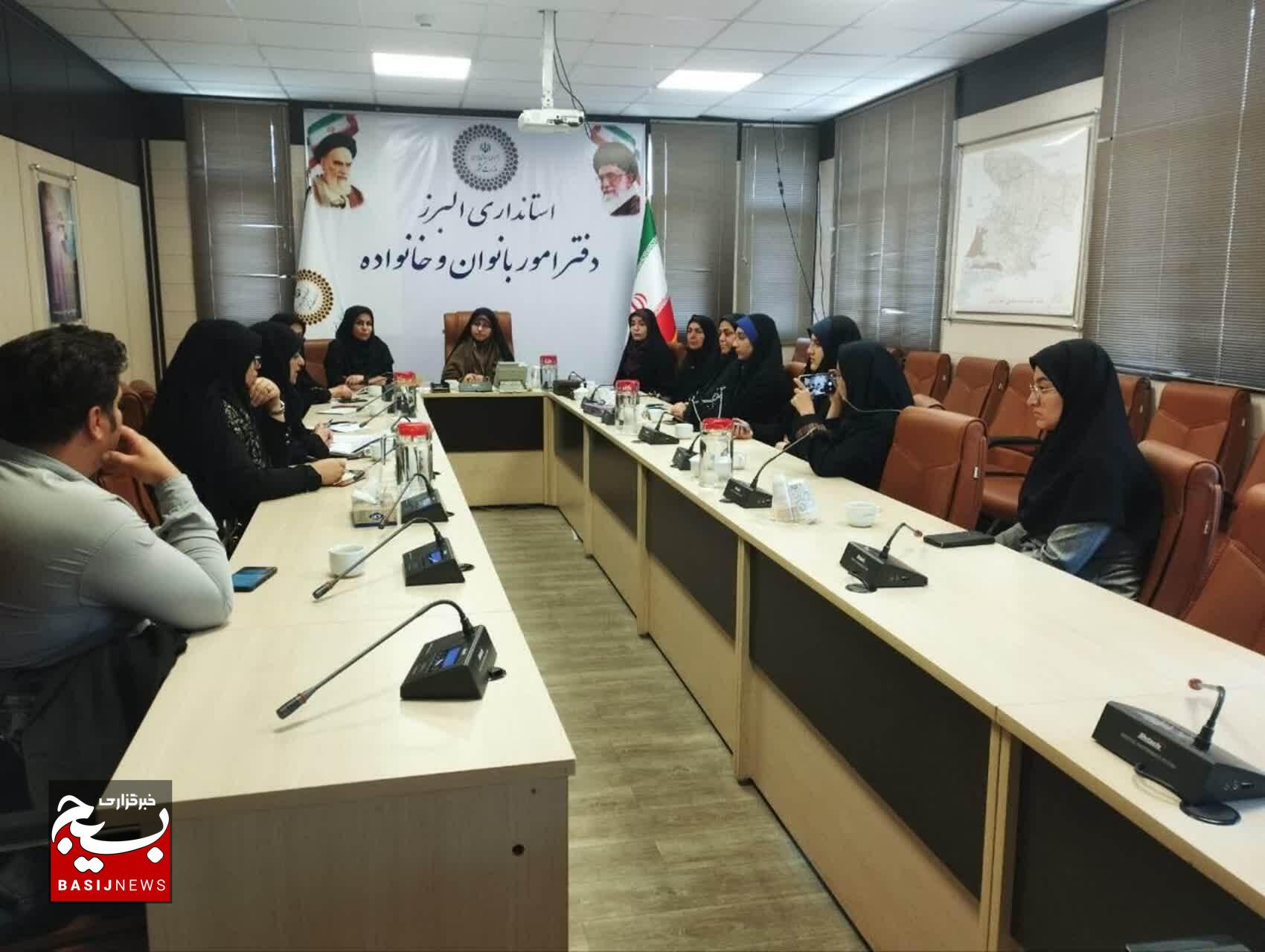 تشکیل کارگروه دائمی دختران نوجوان و جوان در استان البرز