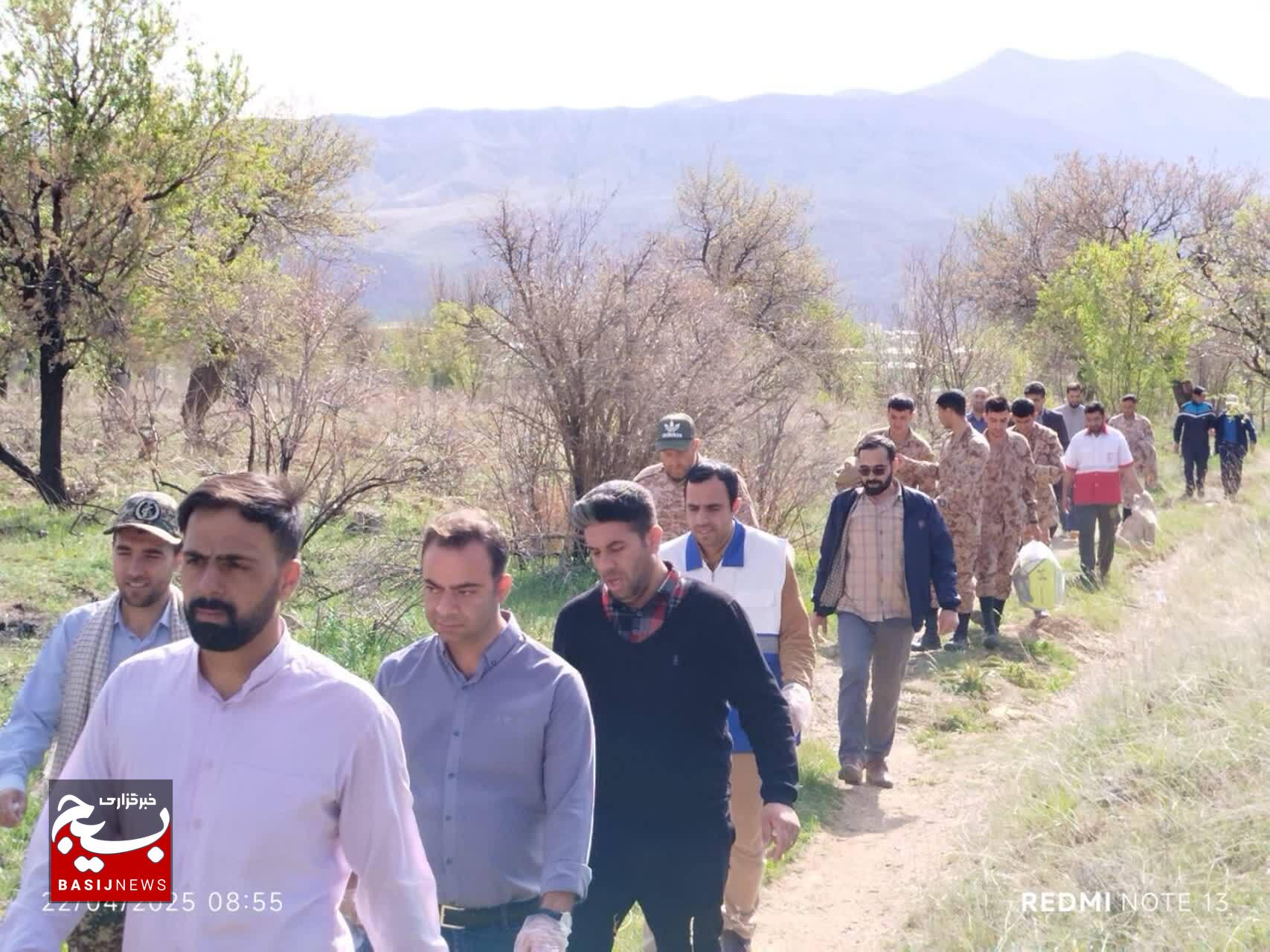برگزاری همایش پیاده‌روی در شهرستان آوج