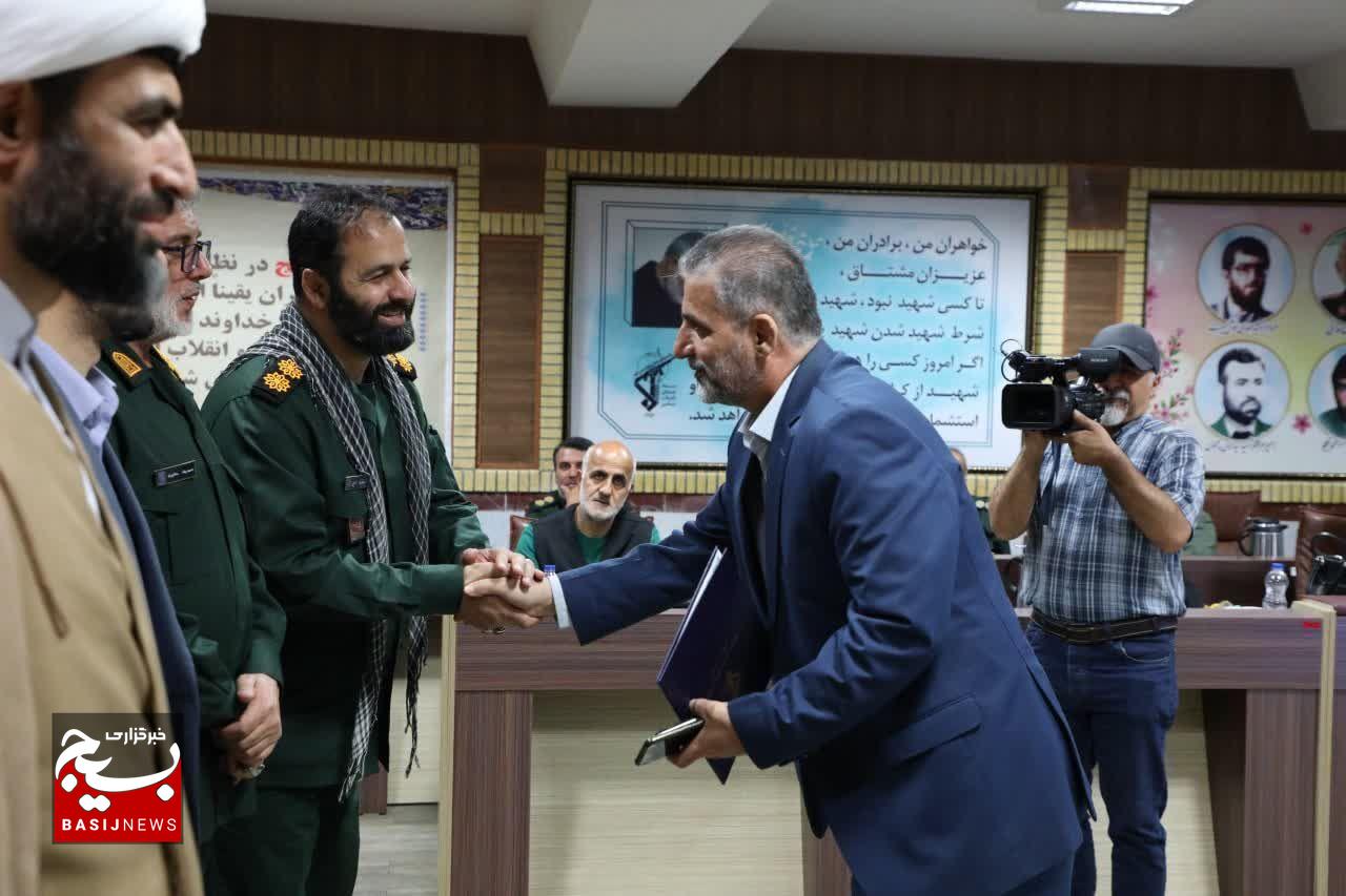 روابط عمومیها سربازان خط مقدم جنگ روایتها هستند /تولید ۱۵۱ هزار خبر در یک سال با هدف راهبردی روابط عمومیها سربازان خط مقدم جنگ روایتها هستند /تولید ۱۵۱ هزار خبر در یک سال با هدف راهبردی