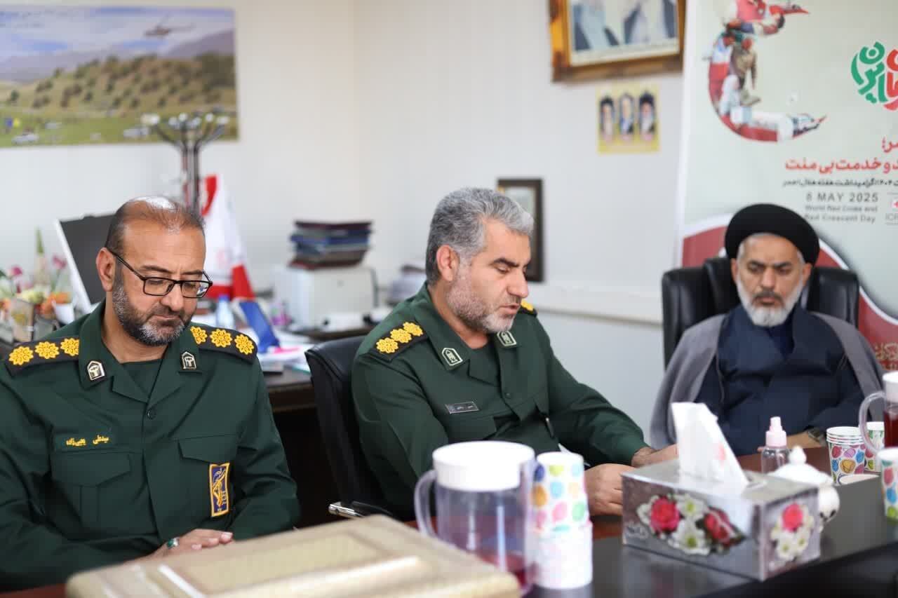 تعامل و هم افزایی بسیج سازندگی سپاه فتح و جمعیت هلال احمر در مأموریت ها