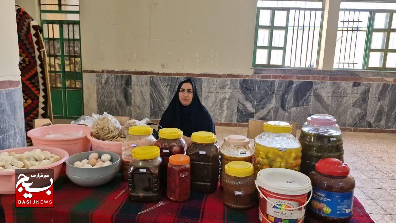 برپایی نمایشگاه عرضه محصولات خانگی در پلدختر
