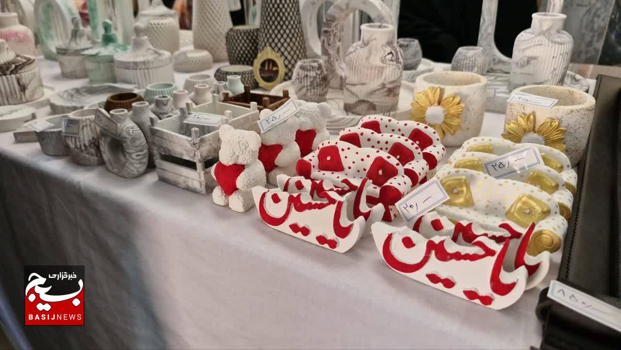برپایی نمایشگاه عرضه محصولات خانگی در پلدختر