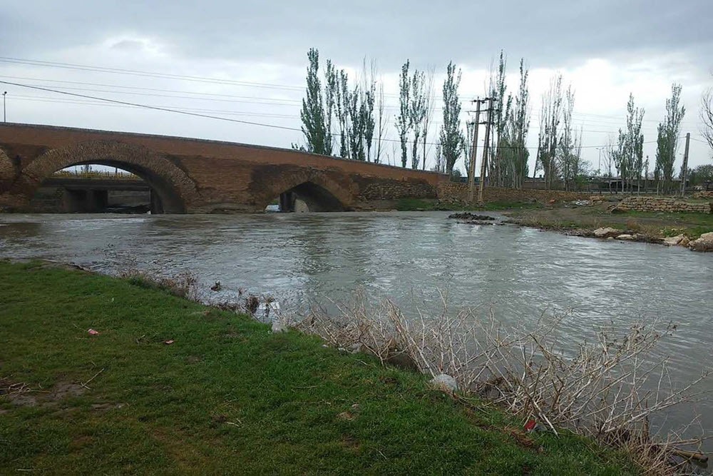 رودخانه آبشینه؛ جانی دوباره در آغوش طبیعت همدان 