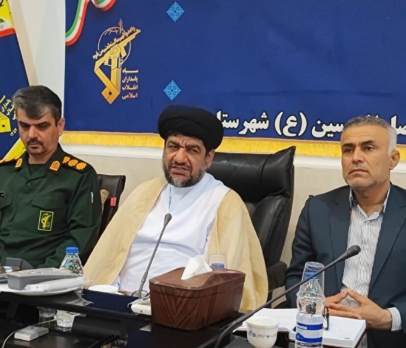 امام جمعه گناوه سپاه پاسداران نهادی برخاسته از دل انقلاب است
