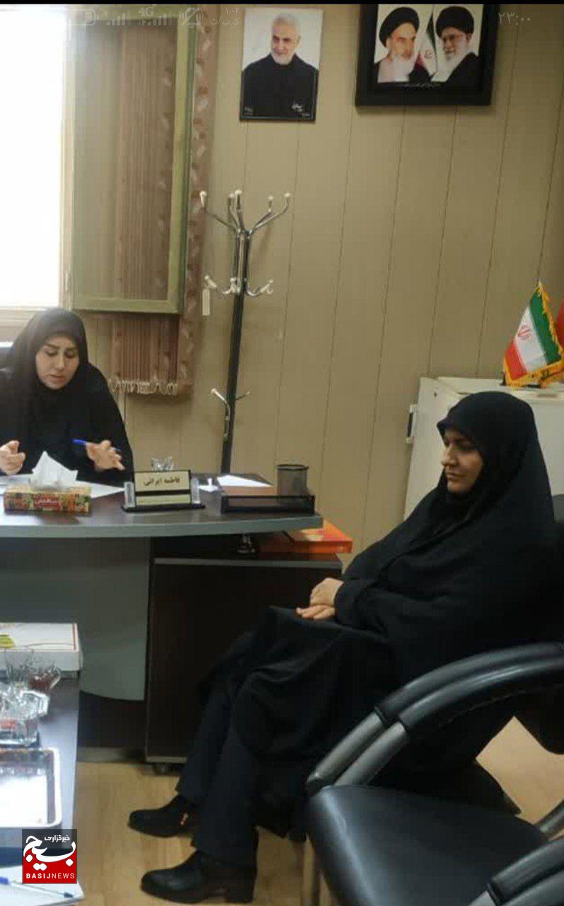 جلسه هم‌اندیشی مسئول بسیج جامعه زنان لرستان با مدیر کل امور بانوان استانداری
