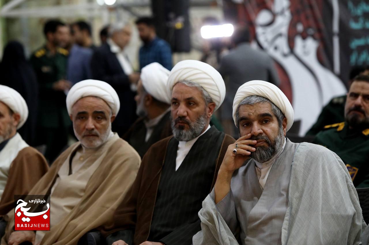 آیین تجدیدمیثاق با آرمان‌های امام خمینی(ره) به‌مناسبت گرامیداشت هفته عقیدتی سیاسی در سپاه و بسیج