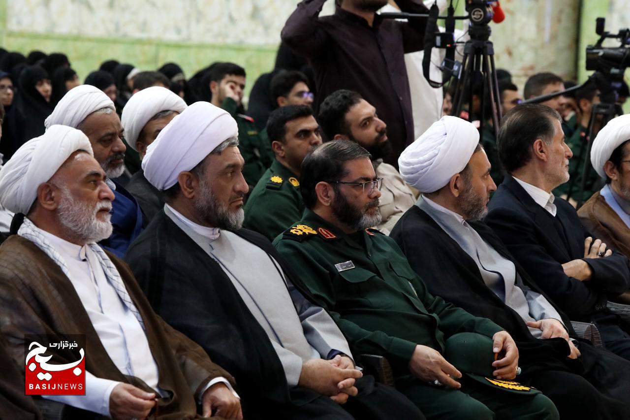 آیین تجدیدمیثاق با آرمان‌های امام خمینی(ره) به‌مناسبت گرامیداشت هفته عقیدتی سیاسی در سپاه و بسیج