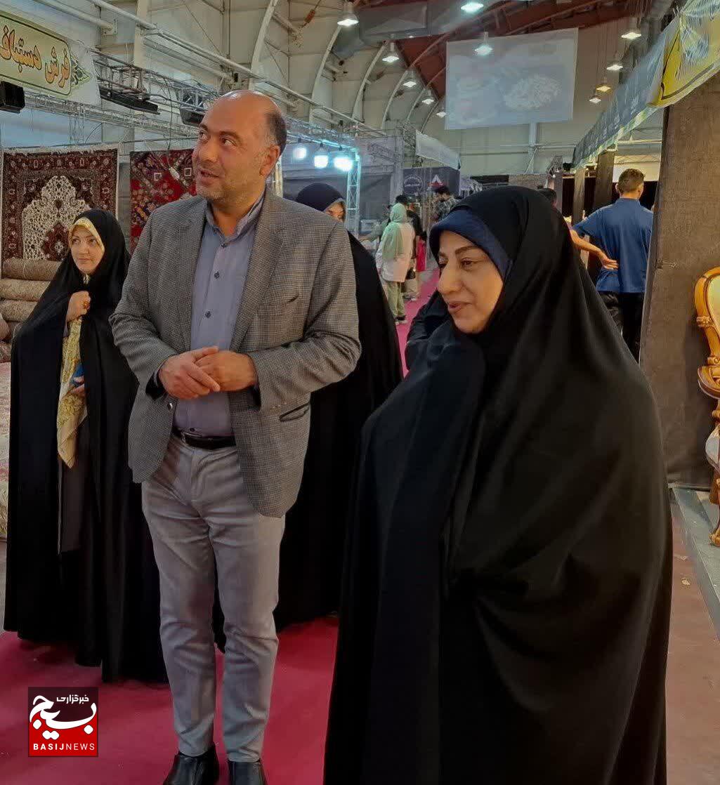 دوازدهمین نمایشگاه ملزومات جهیزیه استان قزوین افتتاح شد دوازدهمین نمایشگاه ملزومات جهیزیه استان قزوین افتتاح شد