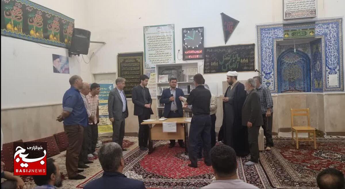 اجرای مرحله چهارم طرح ملی «هر مسجد یک حقوقدان» در تاکستان/مشکلاتی که با مصالحه رفع شد